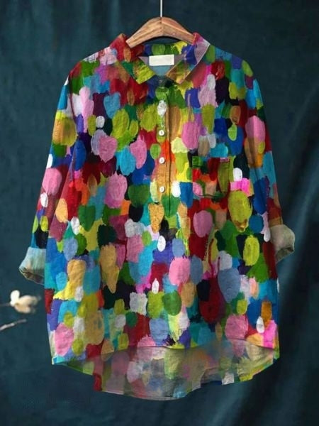Elegant women's floral long sleeve blouse, button-up front. Relaxed fit, perfect as a versatile casual top.