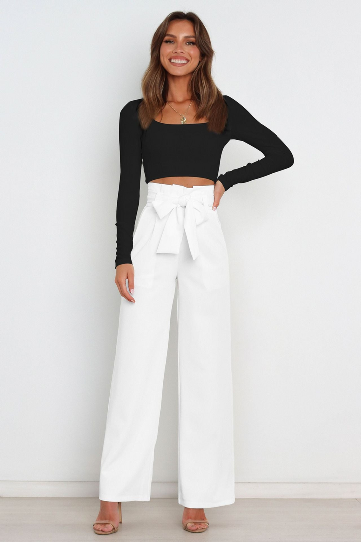 Elegant women's flowing linen pants, wide leg for summer.