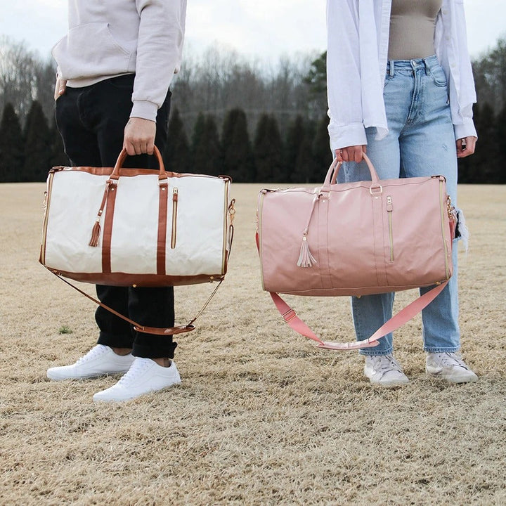 Efficient women's foldable carry-on, a smart travel duffel bag with organized packing compartments.