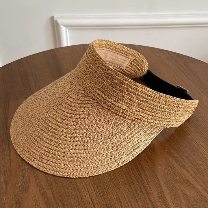 New women's foldable wide brim sun visor hat for ultimate sun protection during summer. Travel-friendly.