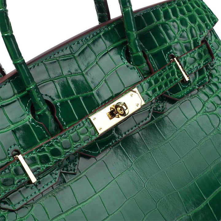 Women's luxury genuine leather handbag, a statement piece for the modern fashionista.