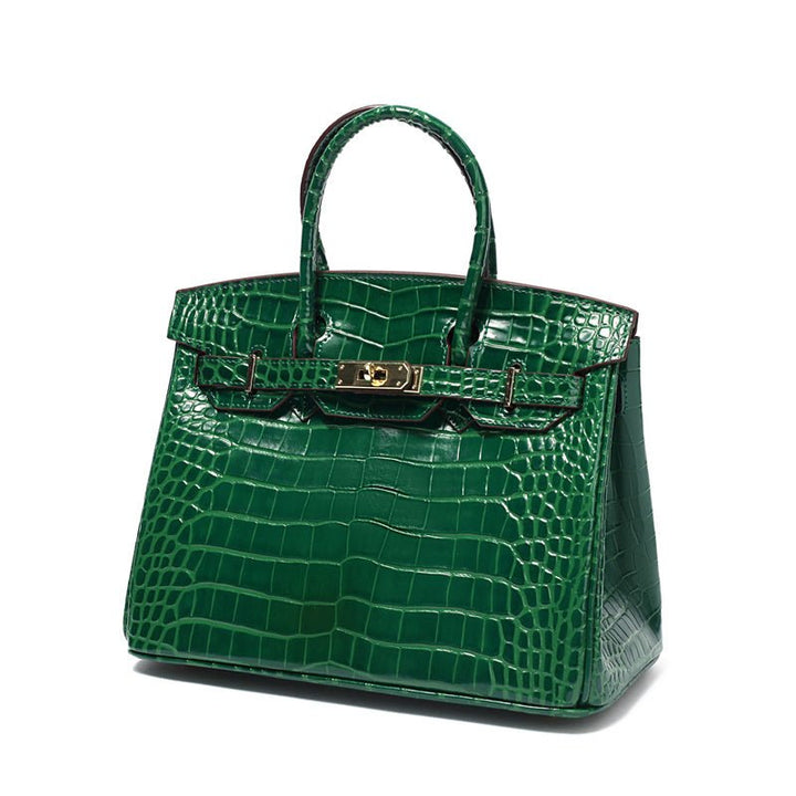 Elegant women's genuine leather purse, timeless design for lasting style and function.