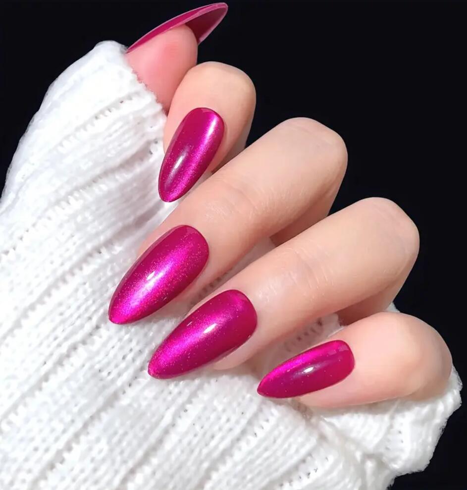 Get salon-quality glossy stiletto press-on nails. Long-lasting false nail tips for women's beautiful manicure.