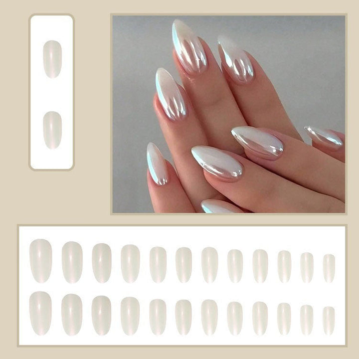 Durable, long-lasting glossy gel nail extensions for women. Achieve chic white nail art & professional DIY manicures.