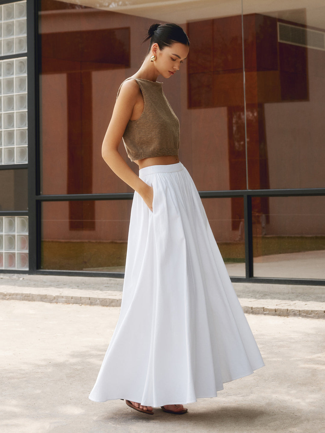 Women's high waist A-line maxi skirt, perfect for elegant summer fashion and comfortable, flowy wear.