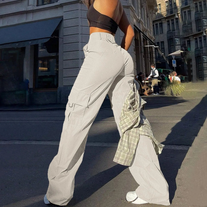 Stylish women's utility cargo pants with multiple pockets, comfortable and versatile for daily use.