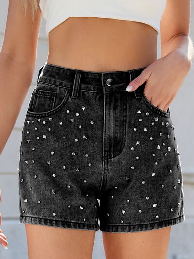 Sparkling high-waist women's shorts with rhinestone embellishments, ideal for evening wear or summer parties.