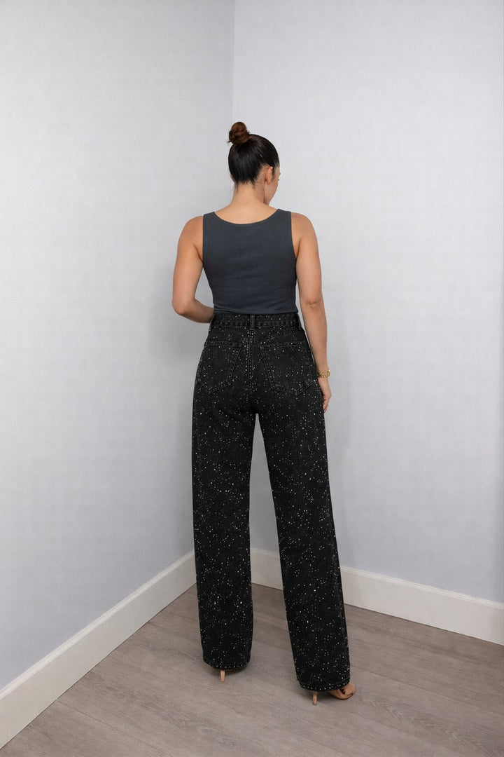 Sparkly high-waist wide-leg denim jeans for women, offering a comfortable yet dazzling fit.