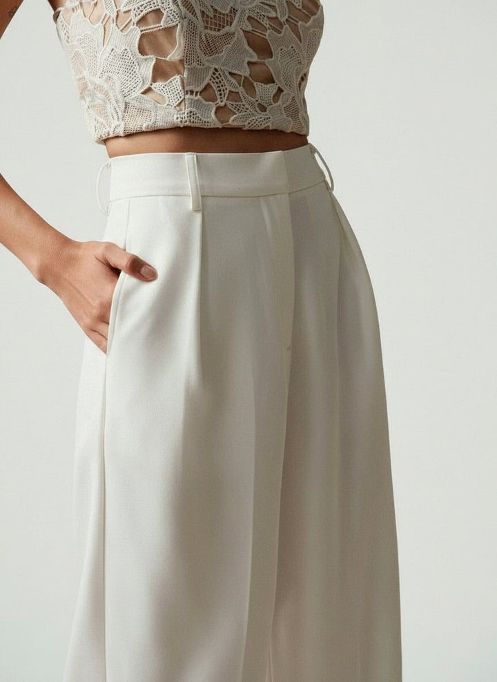 Versatile women's tailored wide leg pants with a high waist, suitable for multiple fashion statements.