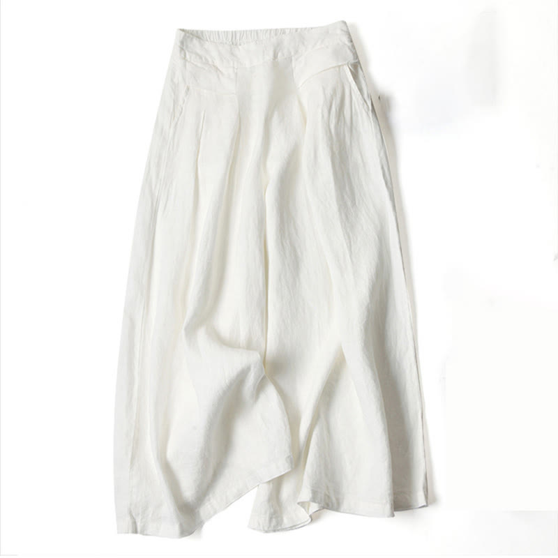 Versatile women's pleat front high-waist wide-leg pants, for an effortlessly chic outfit.