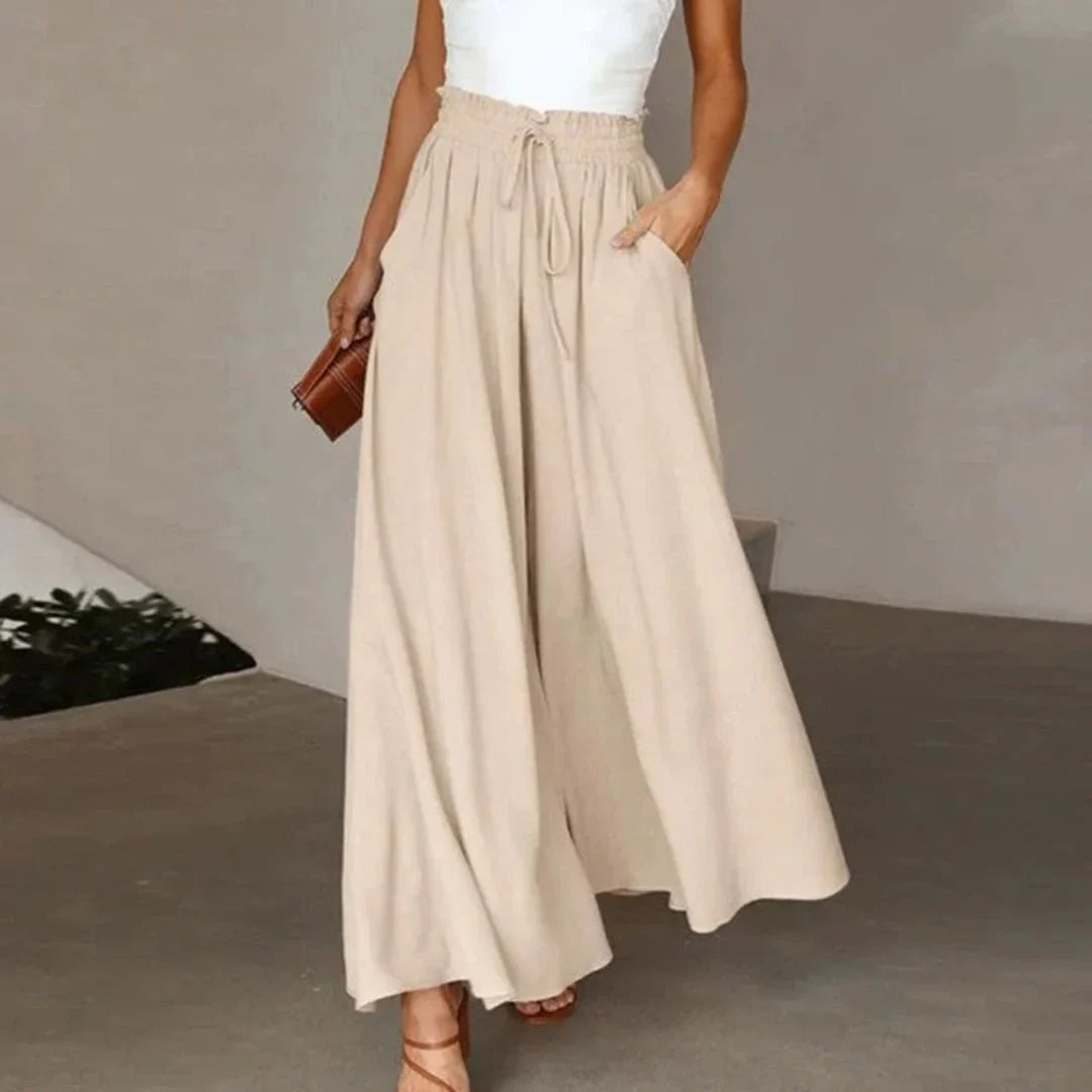 Everyday women's high-waisted wide leg pants, easy-to-wear with an elastic smocked drawstring waist.