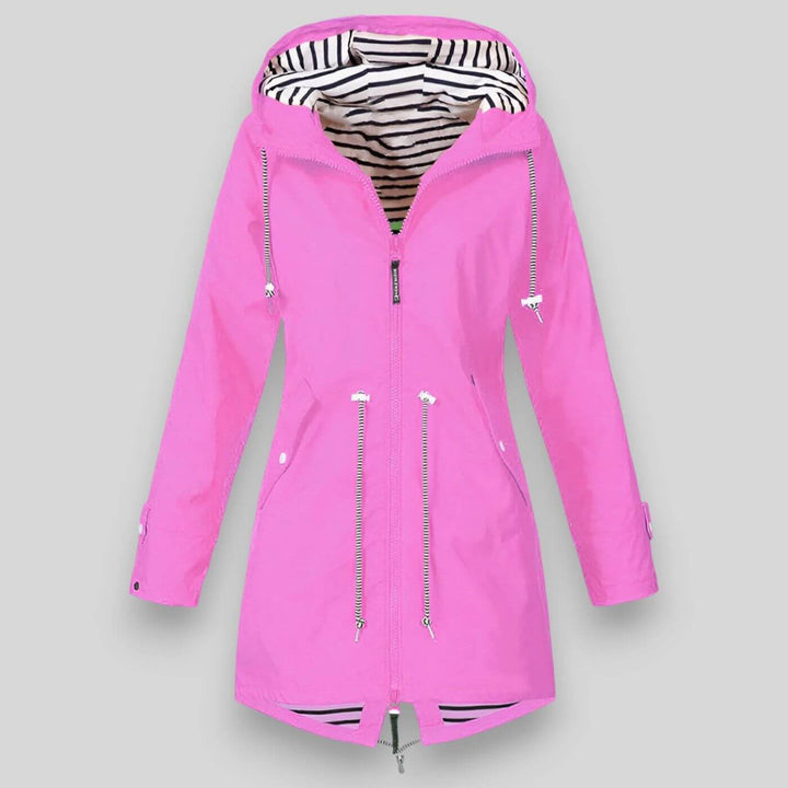 Stylish women's casual outerwear: hooded zip-up jacket with adjustable waist, ideal for everyday.