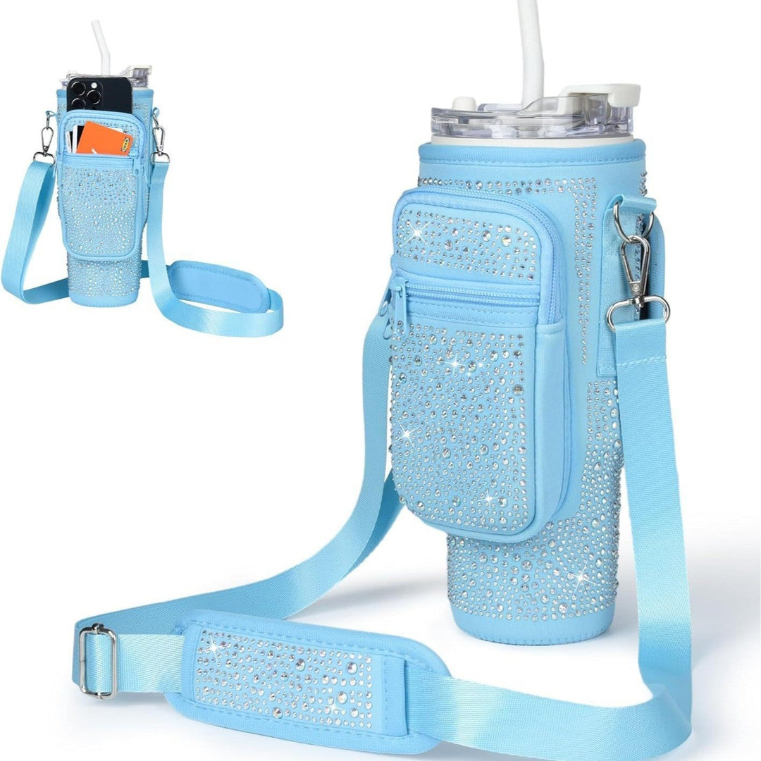 Active women's insulated bottle, ideal for sports, includes a versatile and protective carry bag.