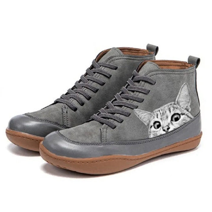 Comfortable women's cat print lace-up ankle boots for everyday wear. Ideal autumn/winter footwear for cat lovers.