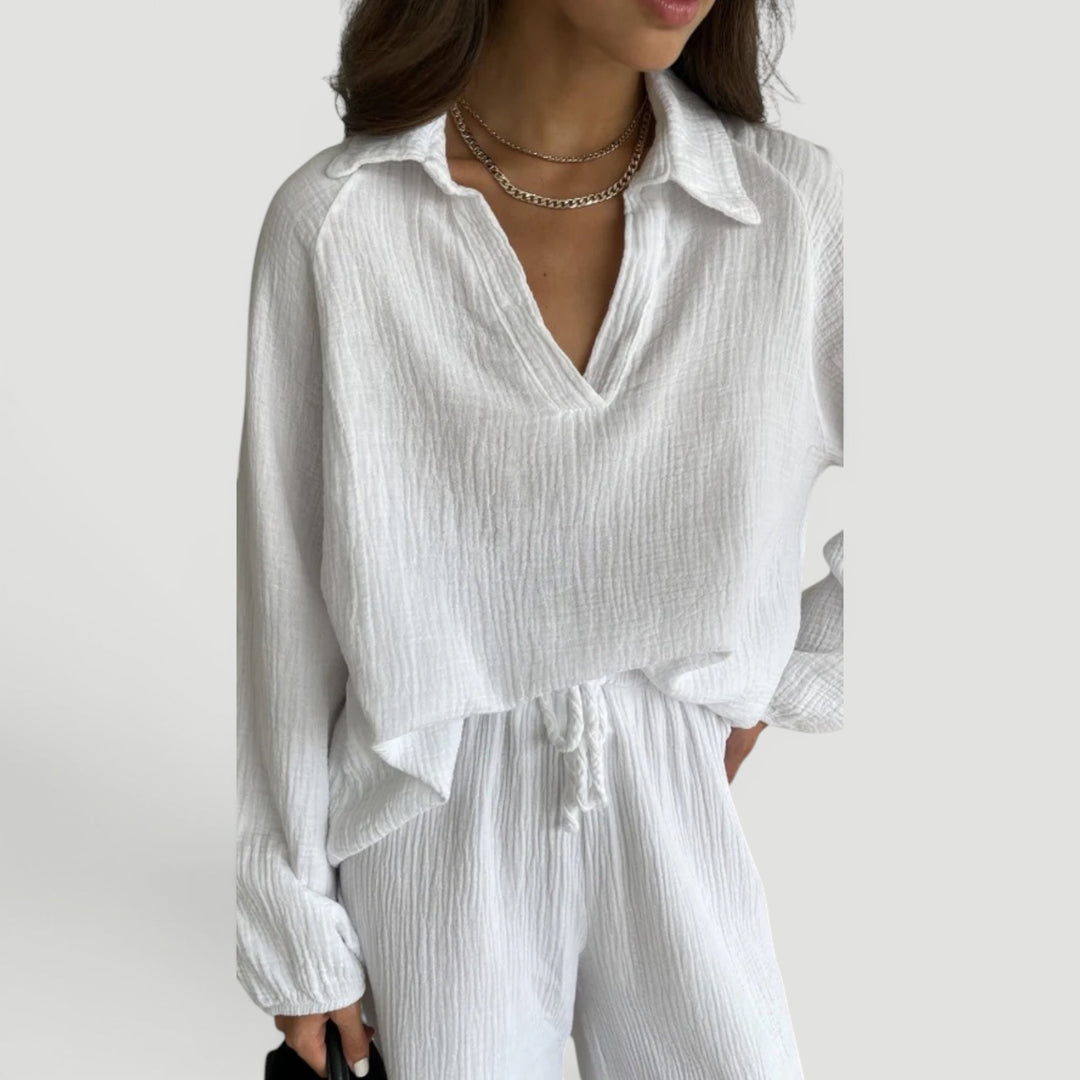 Versatile women's lightweight co-ord set, perfect for summer travel and comfort.