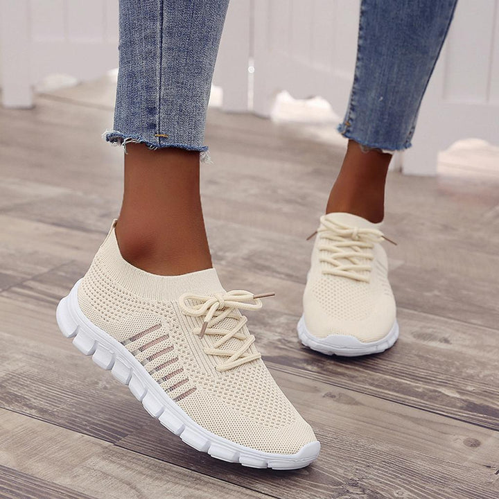 Stylish women's athletic sneakers, versatile for walking or casual daily wear with orthopedic comfort.