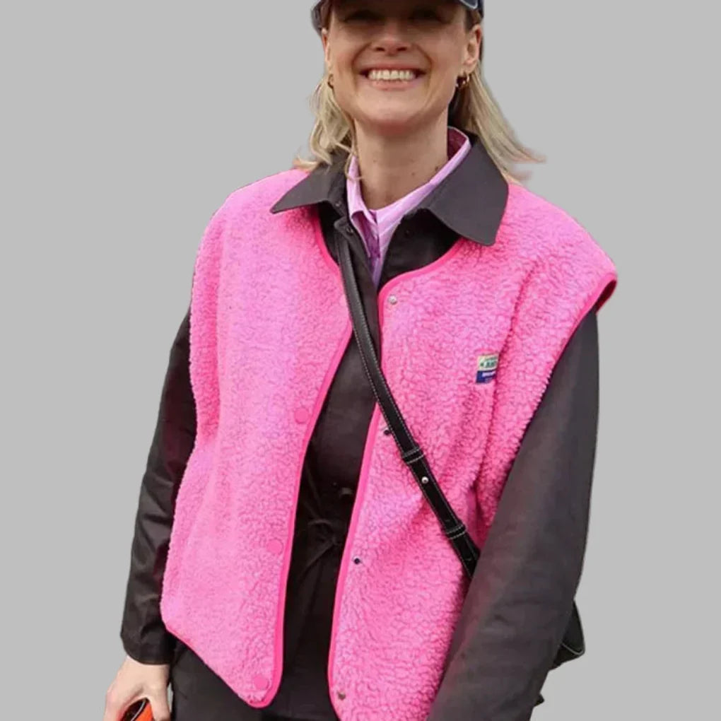 Women's lightweight polyester button-up vest, perfect for casual layering and versatile fashion comfort.