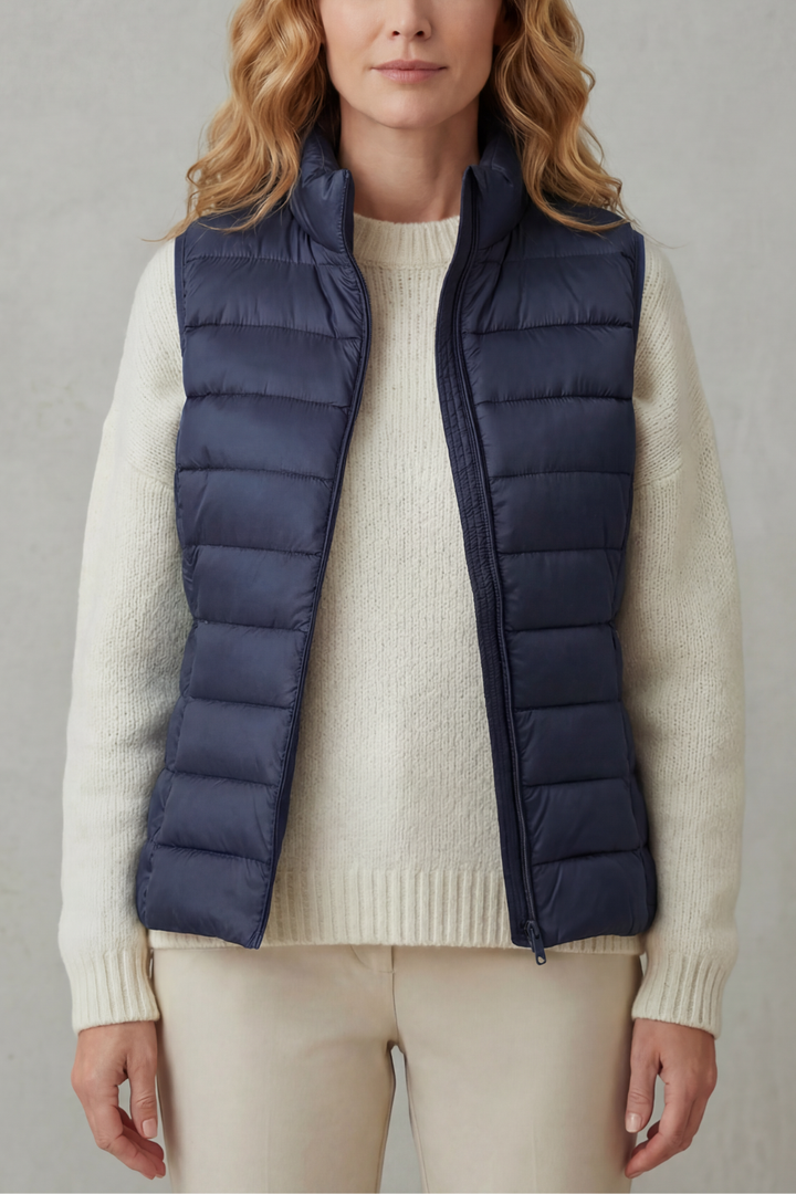 Women's comfortable quilted sleeveless jacket, ideal for casual layering.