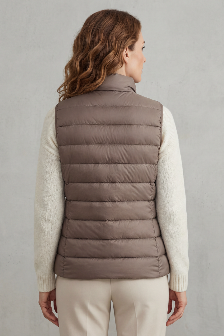 Lightweight quilted sleeveless jacket for women, warm & chic everyday.
