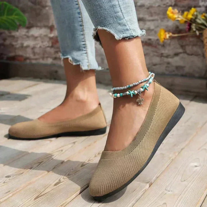 Women's lightweight summer walking shoes with all-day comfort & breathable mesh for daily wear.
