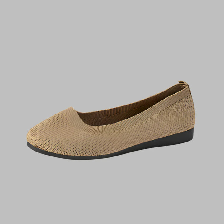 Women's breathable summer shoes, offering all-day comfort & lightweight feel for active walking.