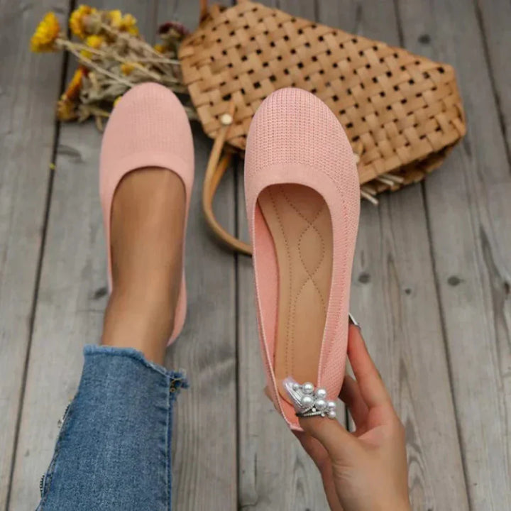 Women's easy-fit walking shoes, excellent for travel & casual summer wear, offering ultimate comfort.