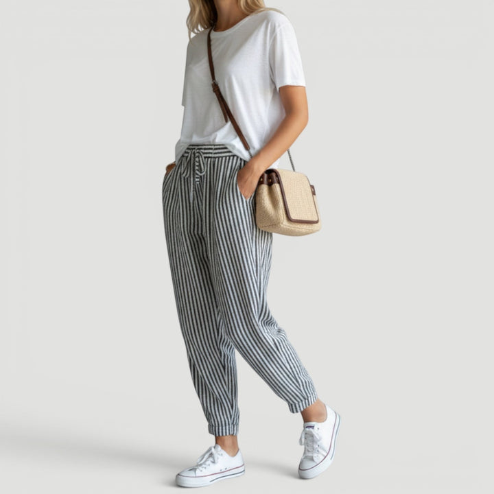 Striped wide leg trousers for women. Lightweight & relaxed fit, perfect for summer holidays & casual vacation style.