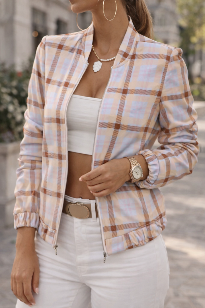 Women's zip-front bomber jacket, a lightweight & modern everyday layering piece for casual spring outfits.