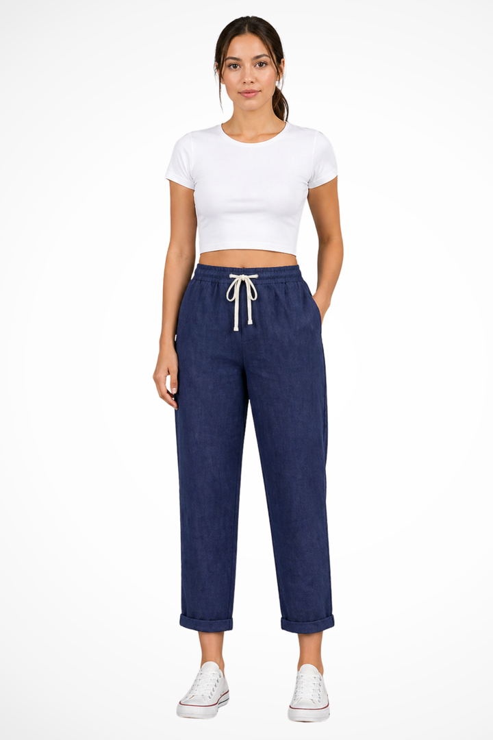 Casual women's cropped linen pants, ideal for spring and summer outfits, with a practical drawstring waist.