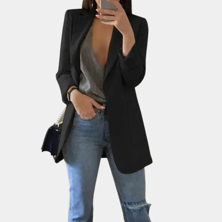 Fashionable women's long slim fit blazer, a tailored jacket perfect for elegant office wear & modern outfits.
