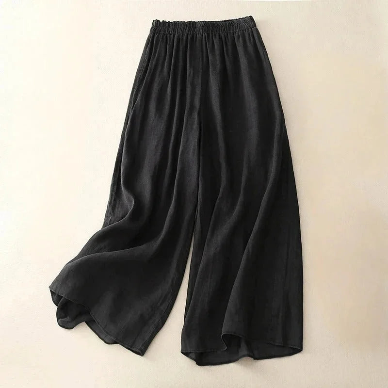 Stylish women's wide-leg cropped pants, loose fit & ruched elastic waistband for all-day comfort and summer style.