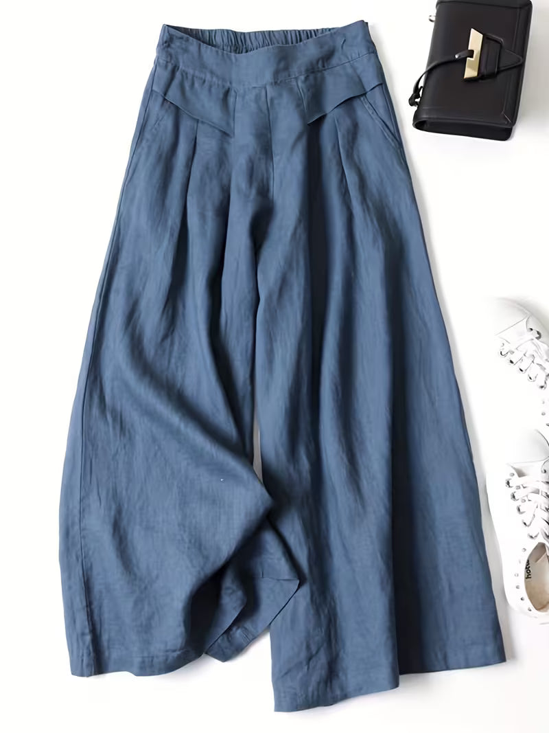 Women's casual wide-leg pants, perfect for comfort. Loose fit trousers with a stylish, flowy silhouette.