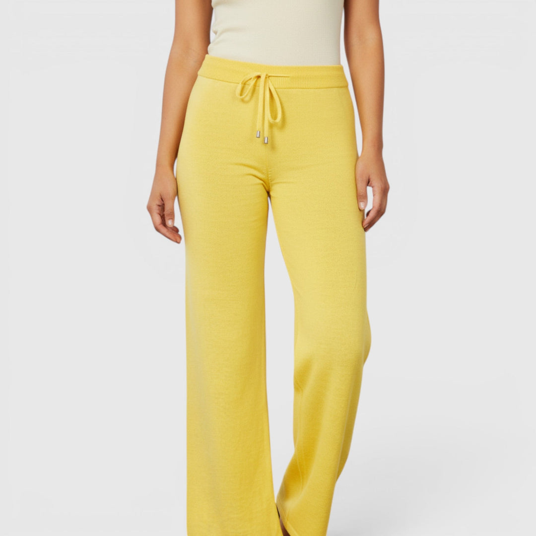 Women's Lucia relaxed fit lounge pants for ultimate comfort & everyday style.