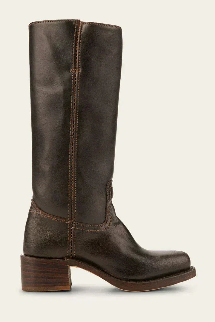 Autumn-ready black mid-calf boots with a sturdy block heel, perfect for everyday wear.