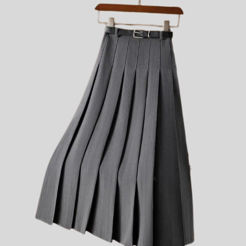 Chic women's casual skirt, classic mid-length style. Perfect for versatile everyday fashion and comfortable daily outfits.