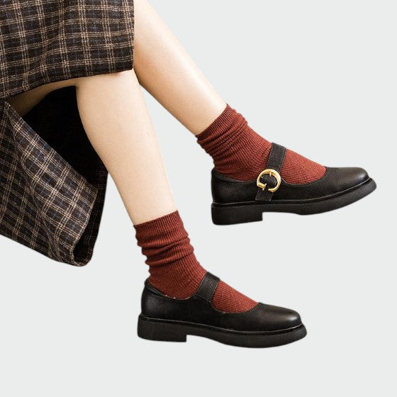 Versatile women's Mary Jane shoes, comfortable block heel, elegant two-tone style, adjustable strap for women.