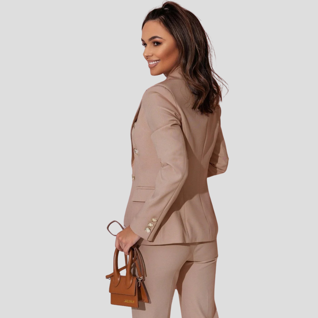 Fashion-forward women's modern summer blazer & trousers, perfect for professional style.