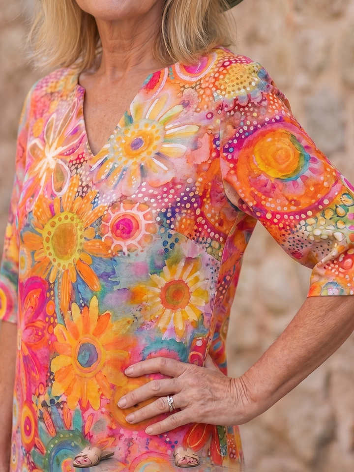 Relaxed fit women's floral dress, multicolor, knee-length, short sleeve, perfect for casual summer.