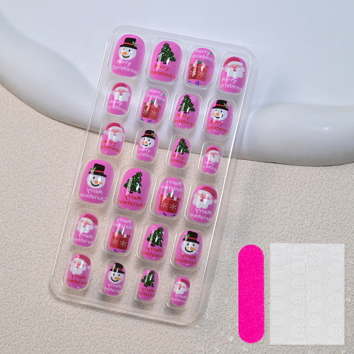 Easy press-on nails for summer, ocean themed, with realistic seashells & starfish for a chic beach look.