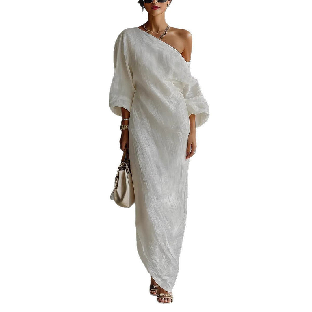 Breathable linen off-shoulder maxi dress for women, with stylish lantern sleeves & loose fit for ultimate summer comfort.