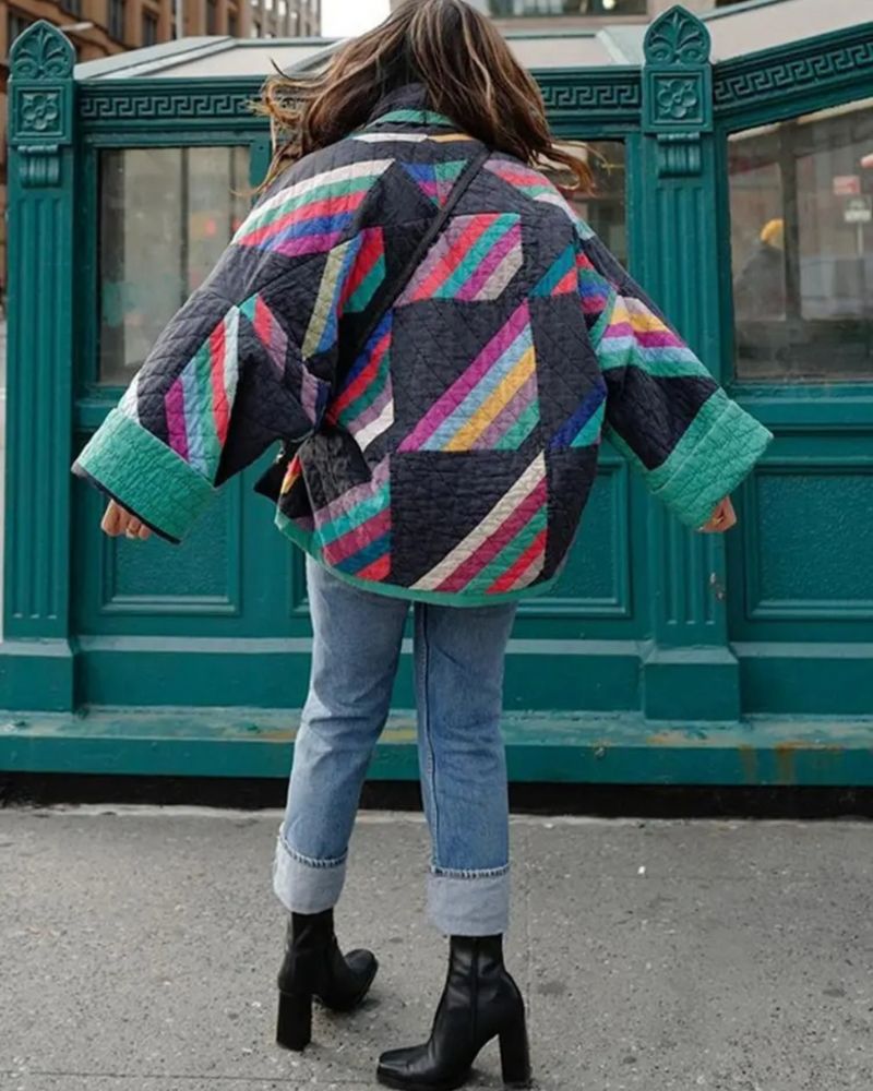 Stylish women's outerwear jacket featuring a unique geometric pattern, offering effortless fashion & comfort.
