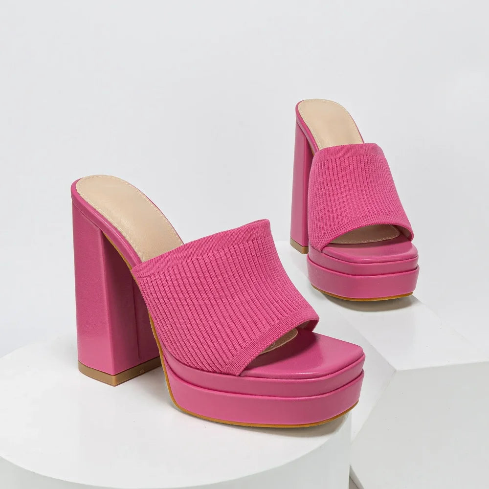 Women's open-toe platform sandals with a stable chunky heel, ideal for summer walking.