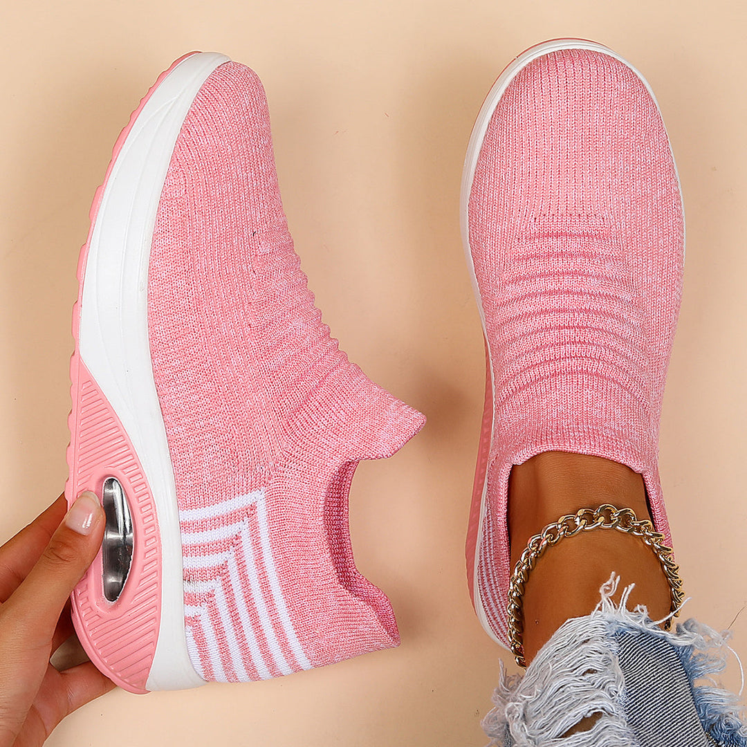 Comfortable women's air cushion shoes, perfect for walking, with arch support & breathable design.