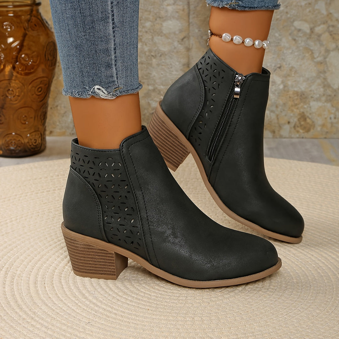 Women's orthopaedic boots with arch support for ultimate comfort and everyday wear.