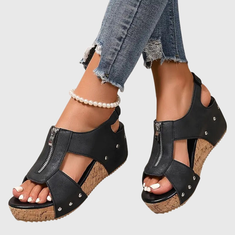 Brown women's orthopaedic sandals with ergonomic arch support for all-day comfort & pain relief. Casual summer style.