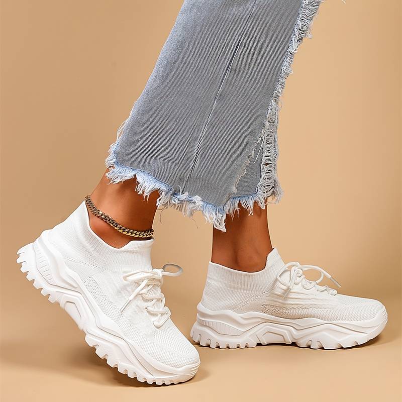 Comfortable women's orthopaedic athletic sneakers, perfect for active lifestyles needing robust arch and foot support.
