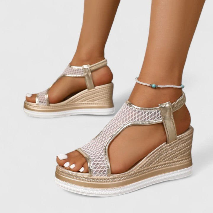 Women's orthopaedic wedge sandals in black, offering ultimate comfort and support.