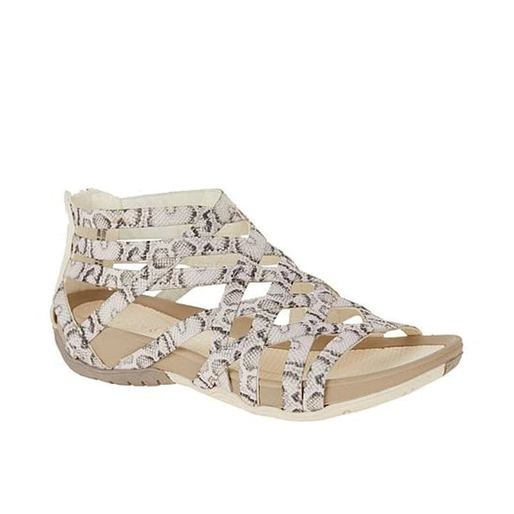 Foot-healthy women's flat sandals. Orthopedic design, adjustable straps, perfect for walking.