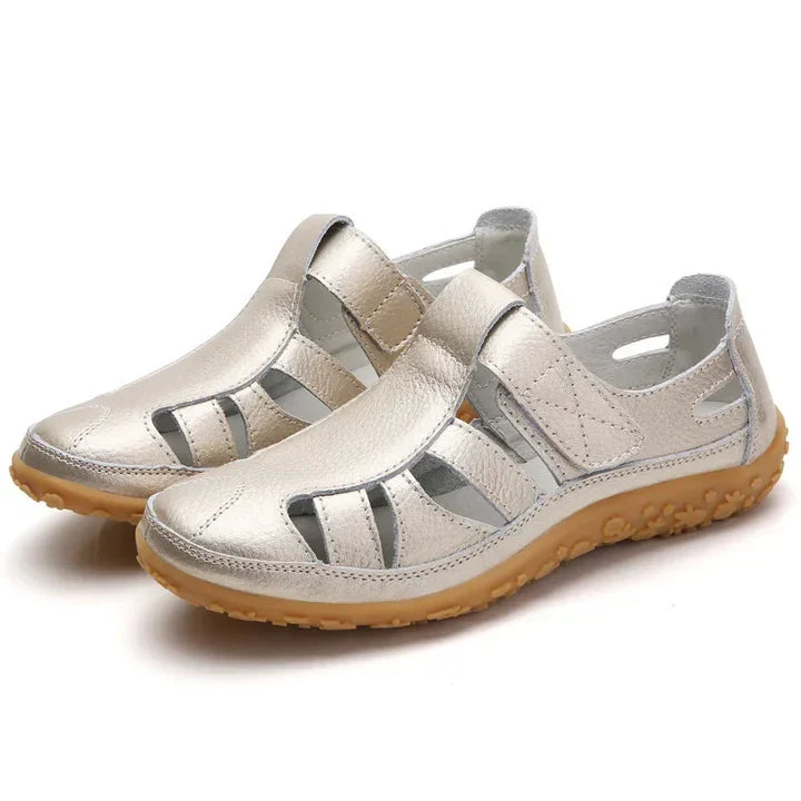 Durable women's orthopedic anti-slip sandals, featuring arch support and adjustable straps for daily comfort.