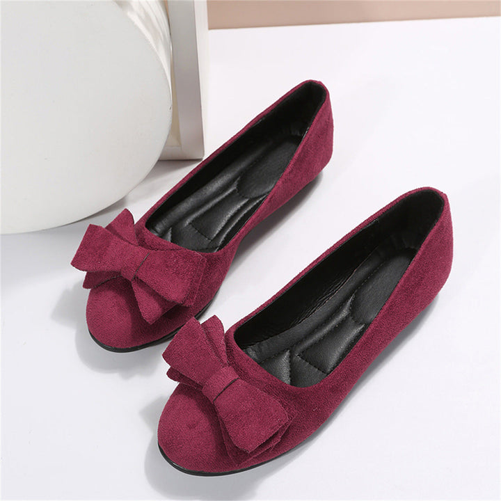 Comfortable women's loafers with orthopedic support. Designed for pain relief, walking, and stylish year-round casual wear.